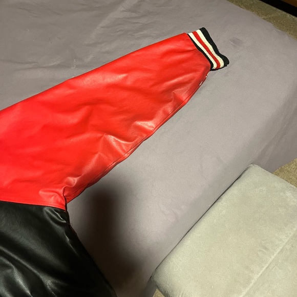 Ohio State jacket;good condition;SIZE XXXL has few small tares near wrist areas - Picture 8 of 14